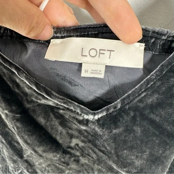 New Ann Taylor Loft Crushed Velvet Camisole Tank Top Medium - Picture 3 of 6